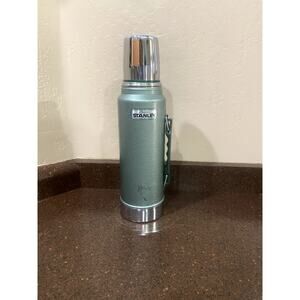 Vintage Stanley Aladdin A 944DH Vacuum Bottle Thermos Green Metal Stopper